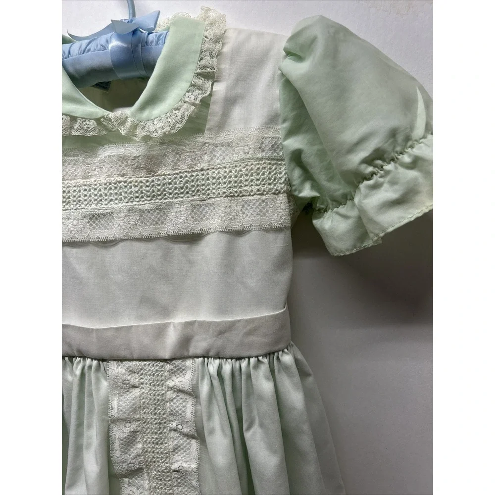 Vintage Little Girls Dress Lace Trimmed‎ Green & White Puff Sleeve Cari Classic